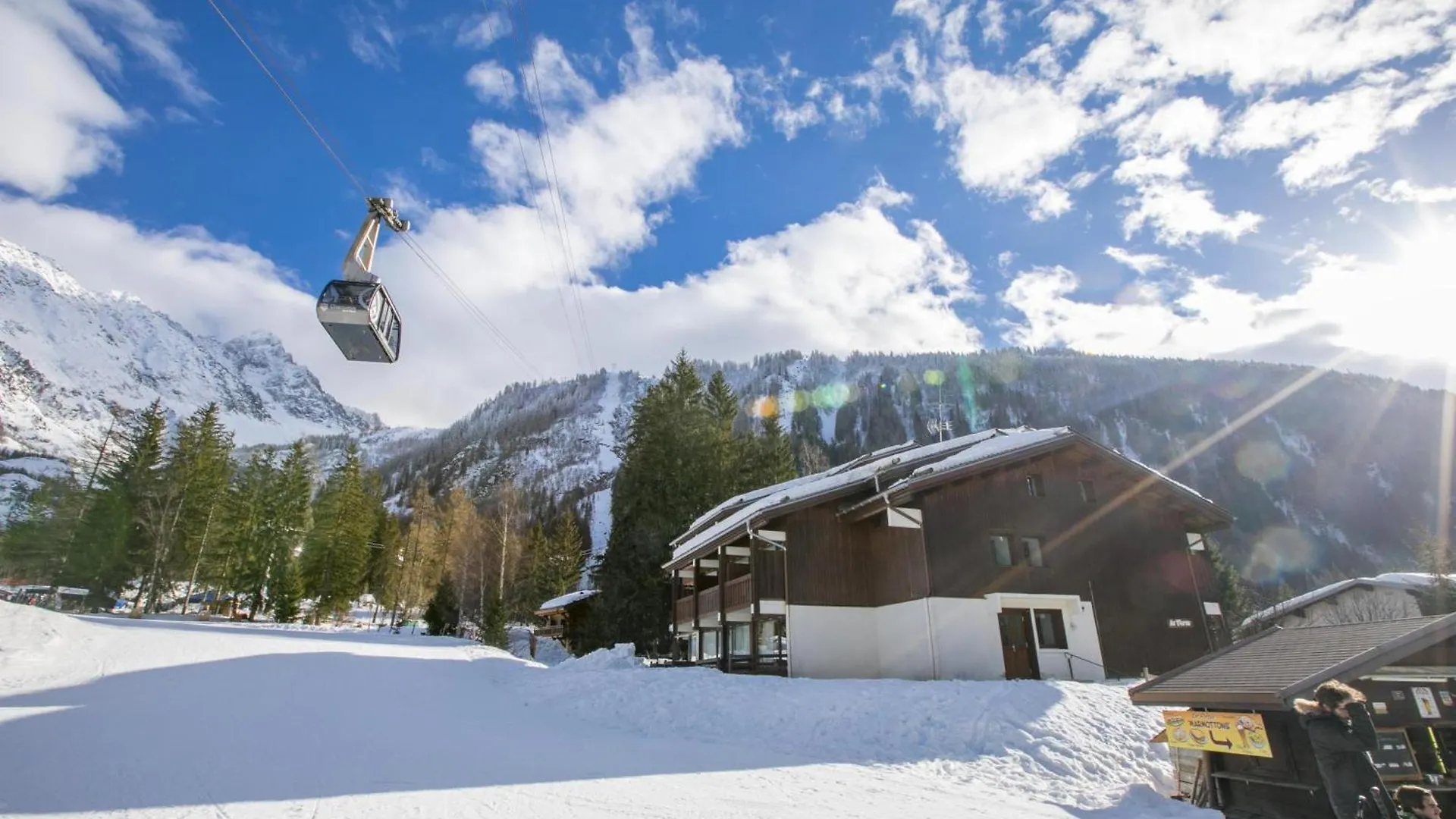 Residence La Verte 23 Ski In Ski Out - Happy Rentals Chamonix